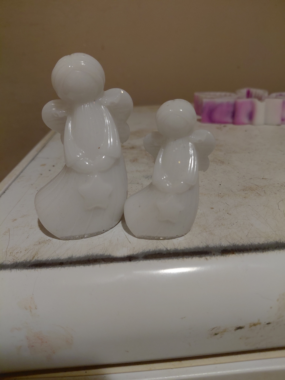 White Angel Figurine Set - Decorative Home Accent